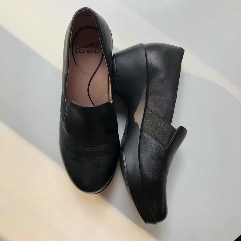 Dansko black Nappa clogs